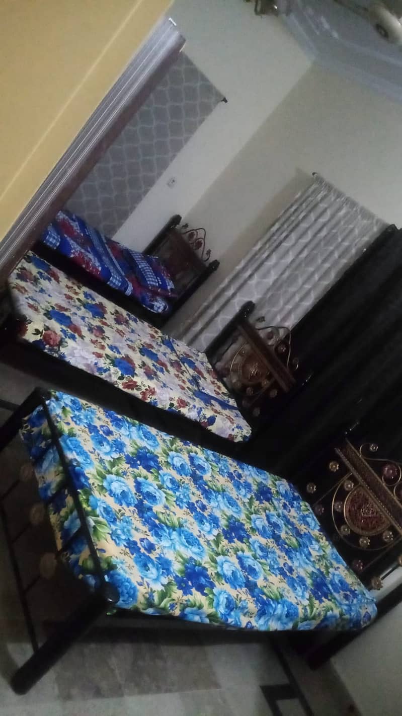 Girls Hostel/ Well Furnished rooms Availabe/all facilities/Soan Garden 5