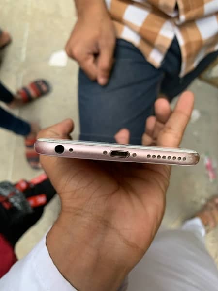 IPhone 6s plus 128Gb pta approved 5