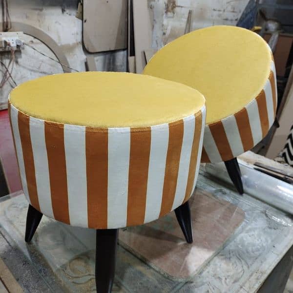 pair of ottoman or stools 18
