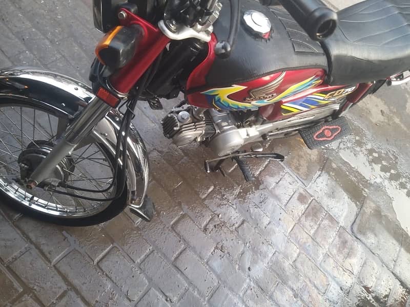 Honda CD70 2021 Model 8