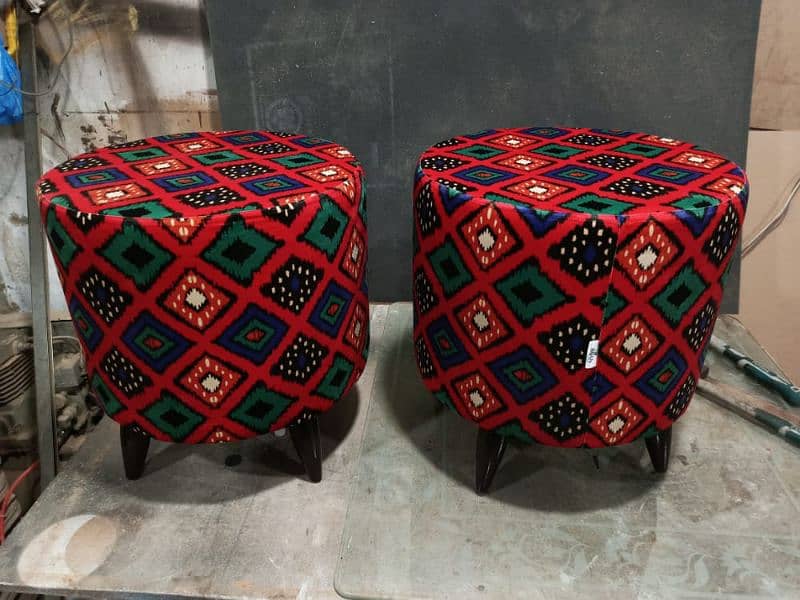 pair of stools 10