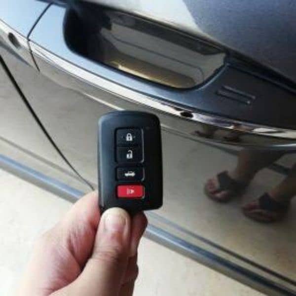 Altis Grandy smart key with programing in faisalabad 3