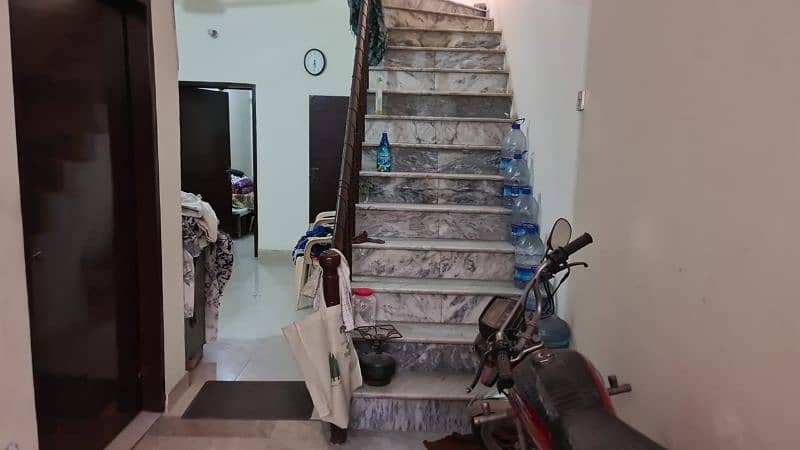 Urgent sale 3.5 Marla double Story House, Pak Park, Marghzar Colony 17