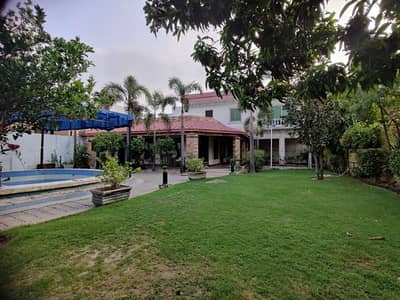 farm house for rent in Lahore