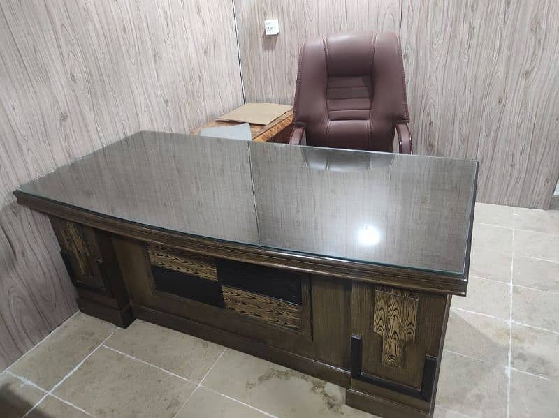 Executive table, Manager Table, Office Furniture in karachi 12
