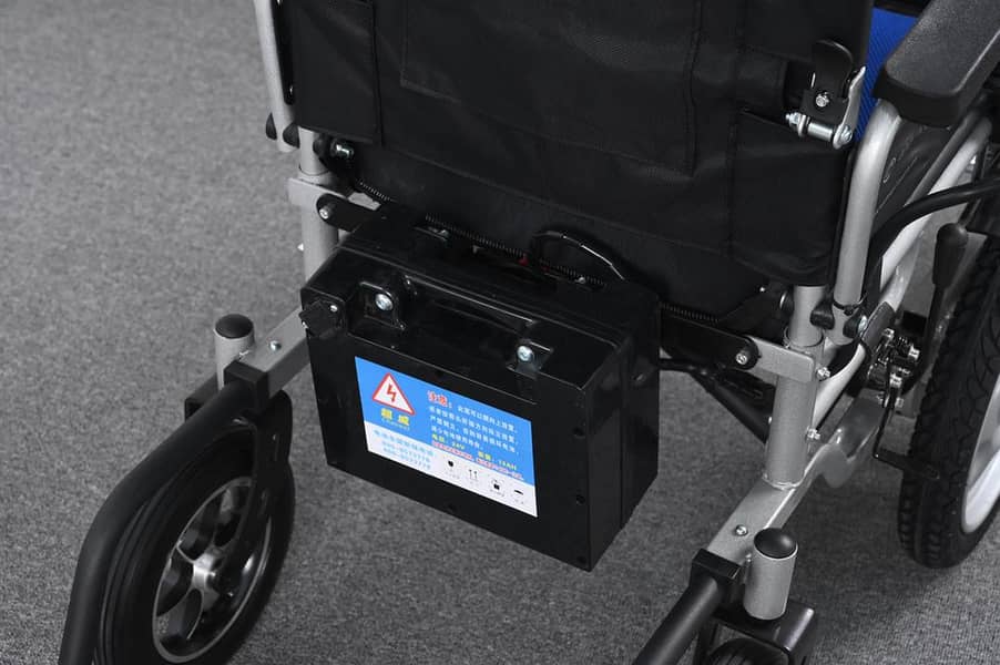 Electric Wheelchair with Warranty 3