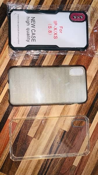 iphone Xs 3 covers 0