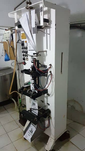 Oil / Milk Packing automatic Machine 1