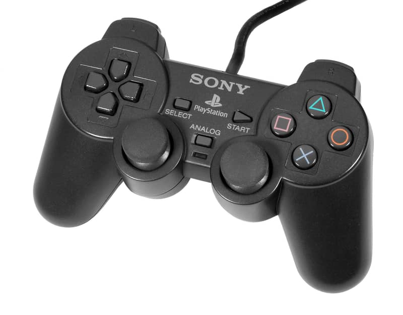 ps4- ps3- ps2-xbox 360 controller wired available 4