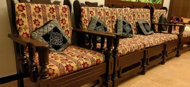 pure wooden victorian designed sofa set Molty foam cushion