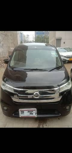 urgently selling Nissan Days highway Star 2014/18
