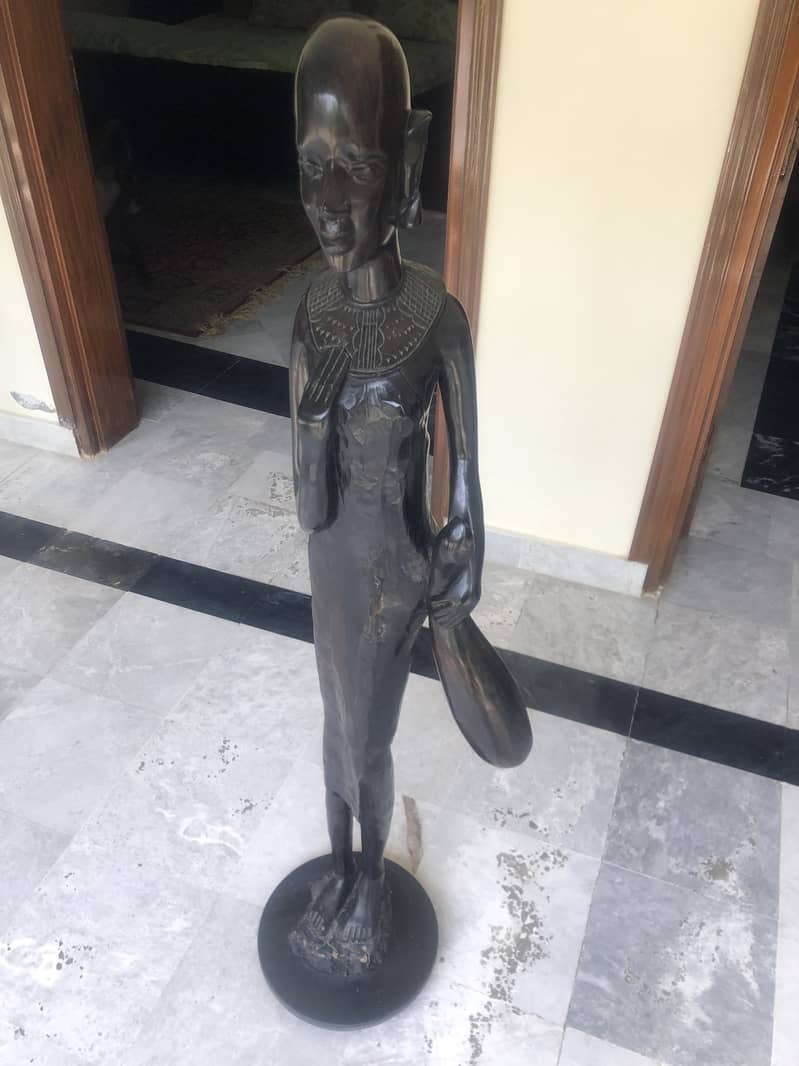 Rare Aftican Ebony Statue in Excellent Condition (life size) 1