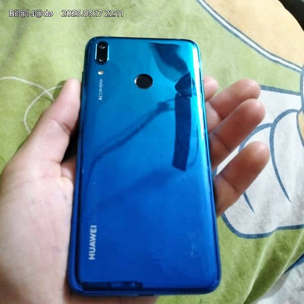 Huawei Y7 prime 1