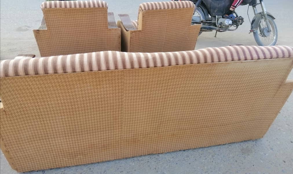 Sale 5 Seater sofa set 1