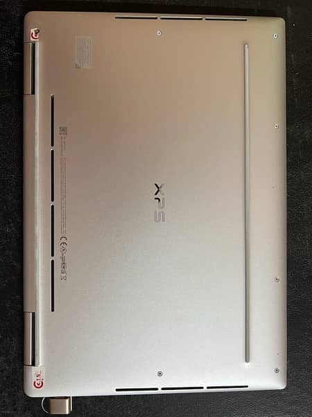 Dell Xps 13 9310  2 in 1 1