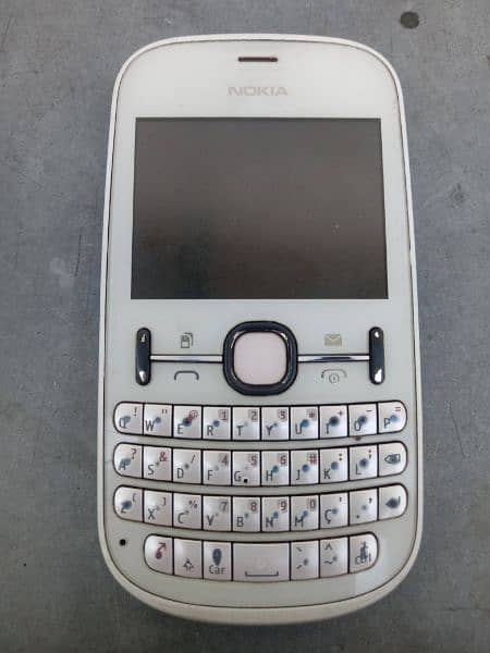 Nokia Asha 200 dual sim 0