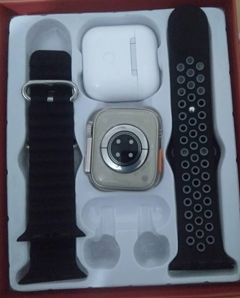 Ultra watch 8 Ultra New condition For selling 2