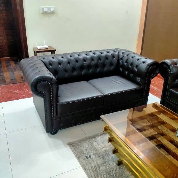 Chesterfield sofa ( molty foam) 7