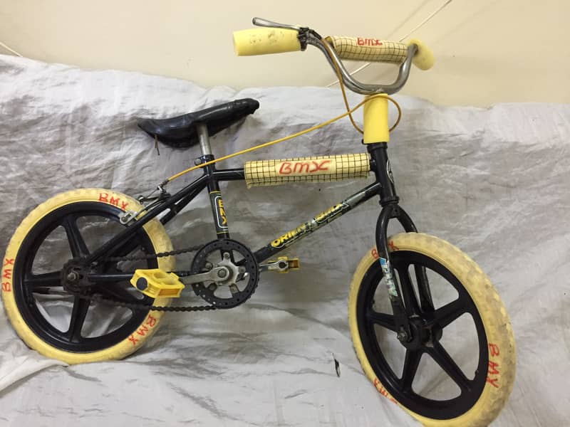 BMX( ORIENT) IMPORTED KIDS BYCYCLE / BRANDED (YELLOW) 1