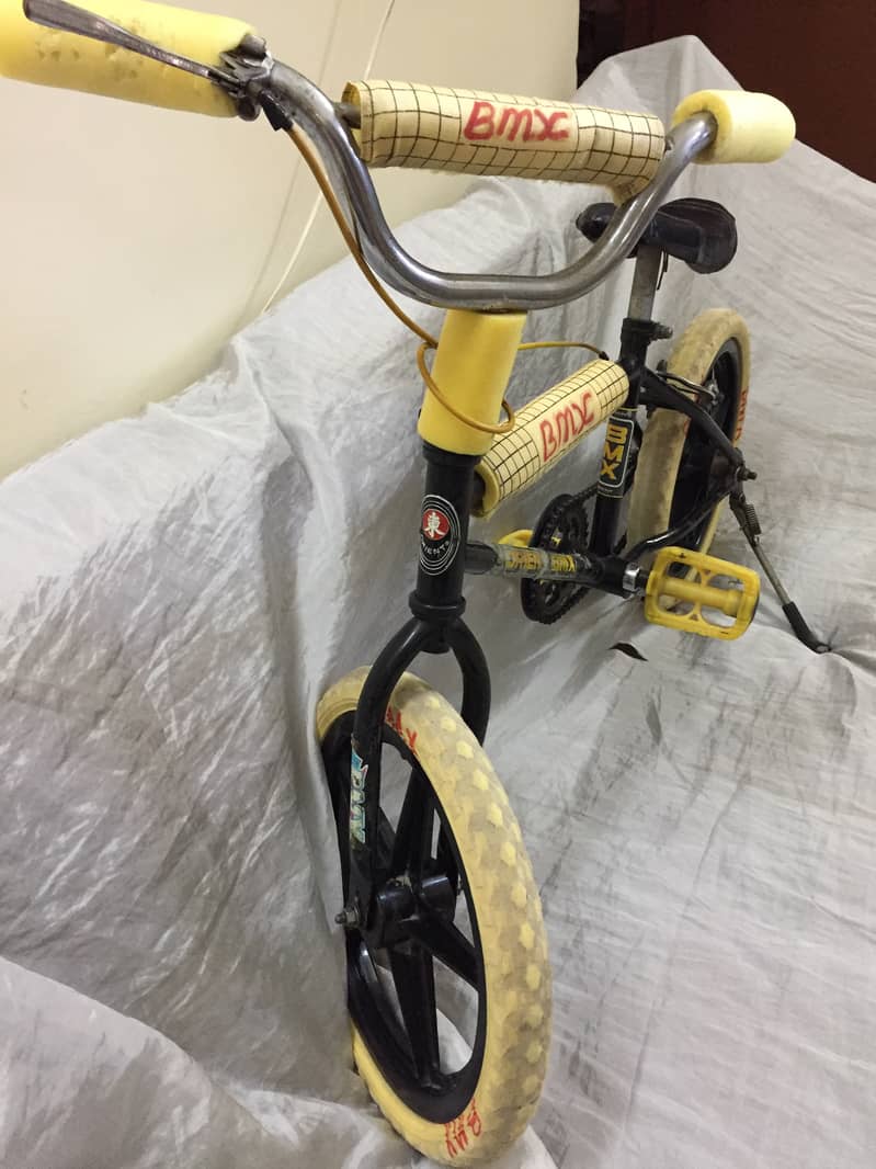 NEW/ BMX( ORIENT) IMPORTED KIDS BYCYCLE / BRANDED (YELLOW) 11