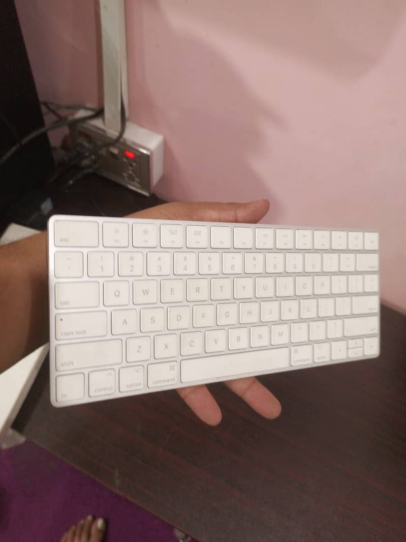 Apple Wireless Keyboard Genuine And Accessories 4