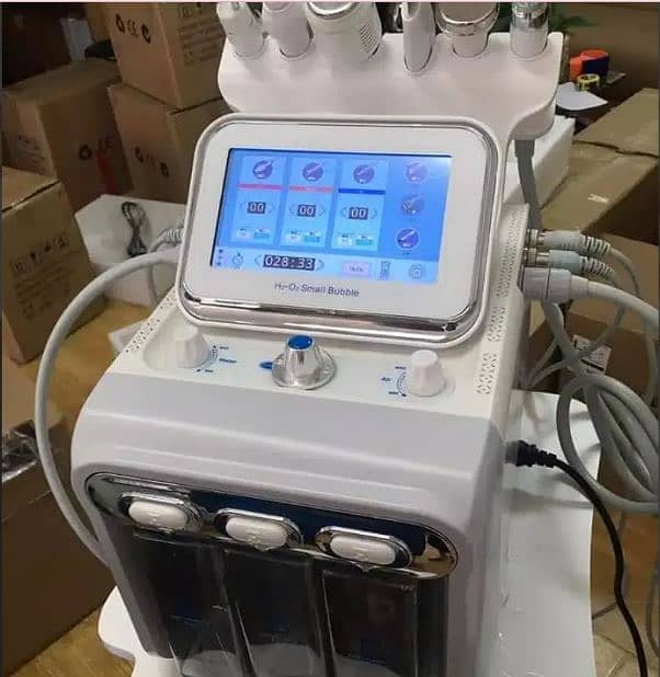 Hydra Facial Machine Available 8 in 1 Unit Gullberg. 2