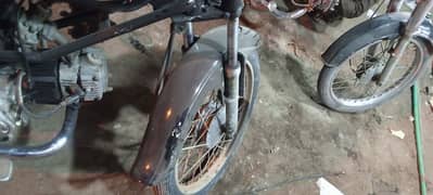 1 kich start good engine condition. united 100cc bike