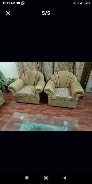 old sofa repairing workshop 1