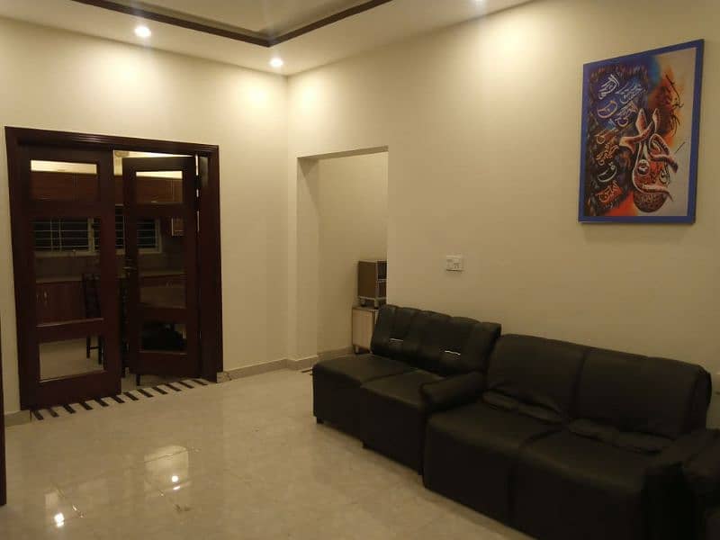 Super Luxury girls hostel Near by UCP 2