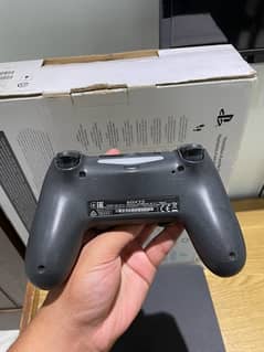 PS4 Slim 500Gb with box and 1 controller