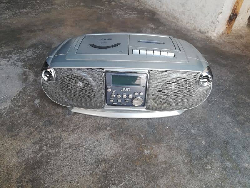 recorder +dvd+radio for sale in reasonable price 1