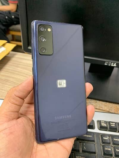Samsung galaxy S20 fe, 5G, 8/128, PTA, 10/10 condition,water pack