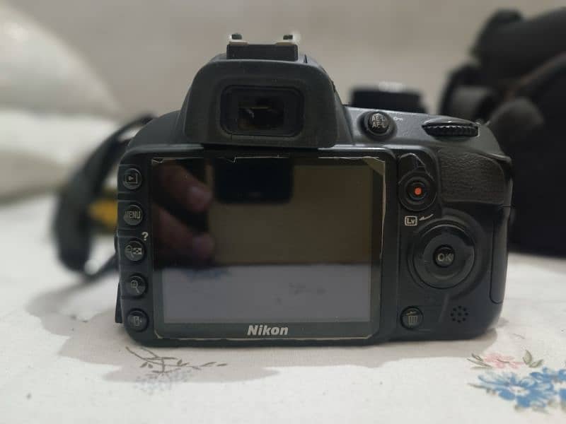 Nikon D3100 in mint condition with All accessories 3