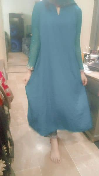 used maxi in bottom green color