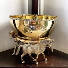 brass horse bowl 0