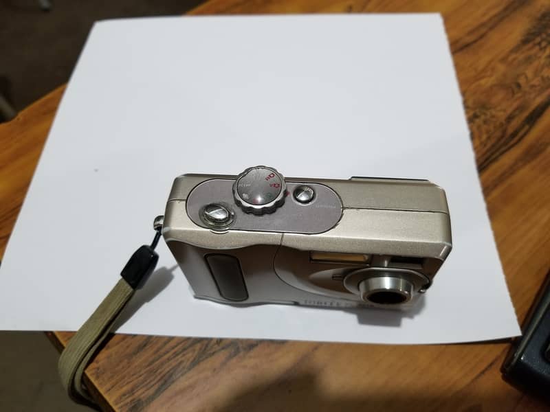 Digital Camera Orite 1