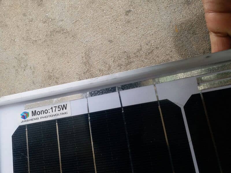 Momo solar panel German cell 12volt 160 watts 1