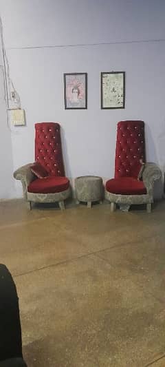 2 seats sofa set with coffee table and cushions 0