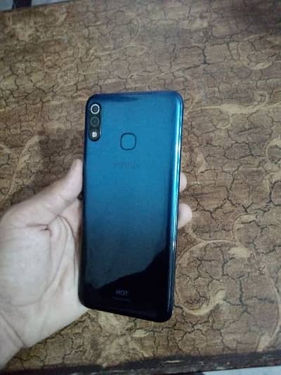 infinix hote 8 with box with charger orignal condition