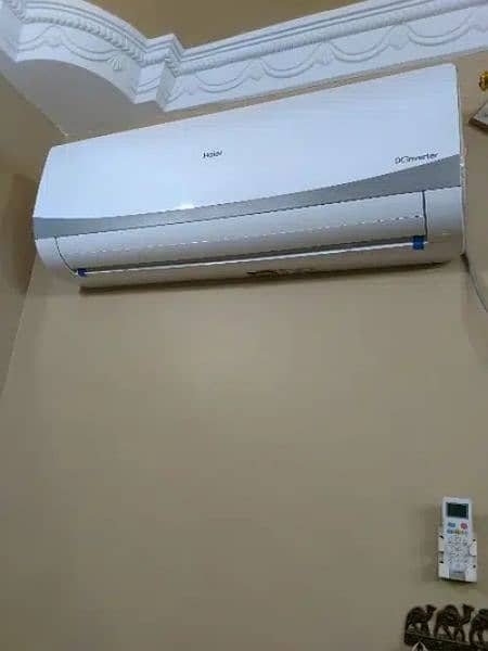 Haier 1.5 ton inverter AC heat and cool in new condition 0