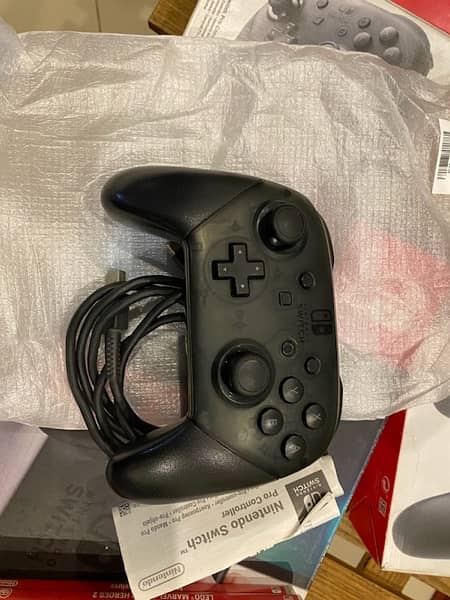 Nintendo Pro Controller 0