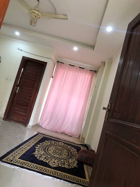 Studio Flat/, Room For  rent , Baharakoh near QAU 15