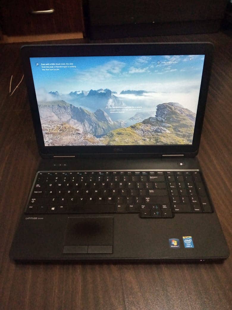 Dell Latitude E5540 1