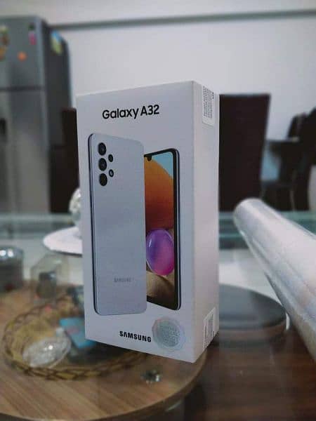 Samsung Galaxy A32 (JUST LIKE NEW) 2