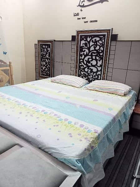 king size bed,side tables,dressing table for sale,03315222103 2