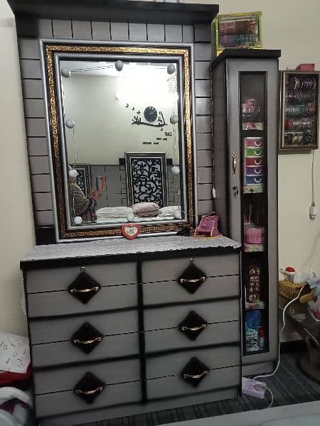 king size bed,side tables,dressing table for sale,03315222103 7