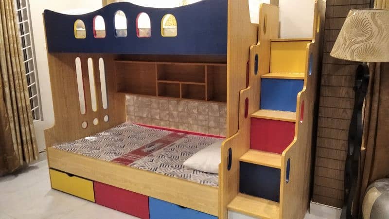 triple bunkbed 1