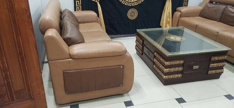 9 seater heavy sofa . . heavy leather (easily washable) 1