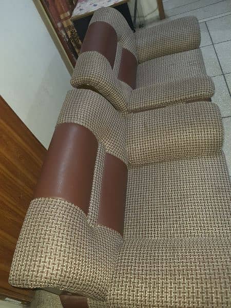 5 seater sofa 3