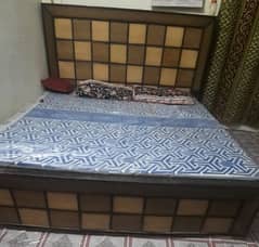 Complete Wood Bed Set 0